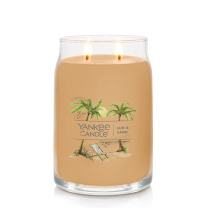 Yankee Candle Pink Sands Scented, Classic 22oz Large Jar Single Wick Candle, Over 110 Hours of Burn Time, Perfect for Creating Relaxing Atmosphere