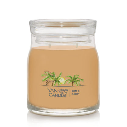 Yankee Candle Pink Sands Scented, Classic 22oz Large Jar Single Wick Candle, Over 110 Hours of Burn Time, Perfect for Creating Relaxing Atmosphere