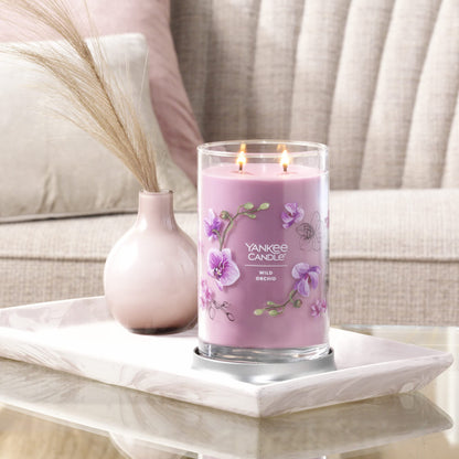 Yankee Candle Pink Sands Scented, Classic 22oz Large Jar Single Wick Candle, Over 110 Hours of Burn Time, Perfect for Creating Relaxing Atmosphere